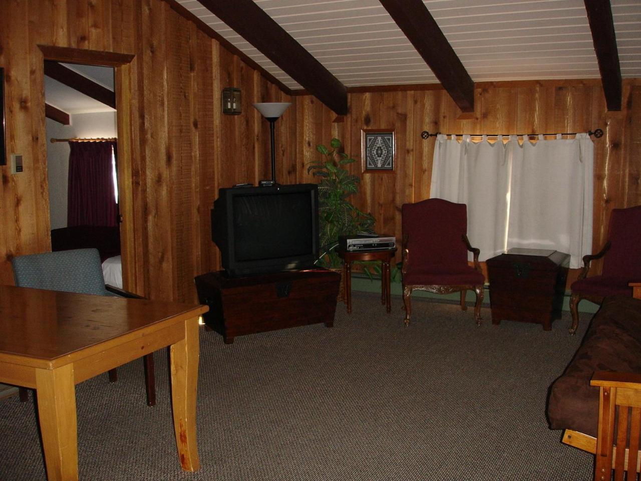 Motel Mountain