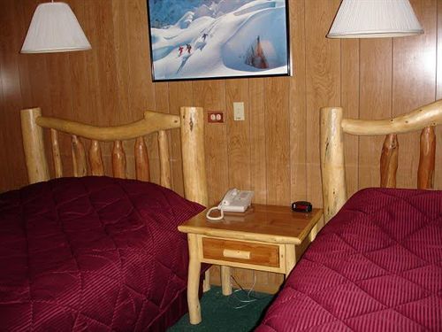 Mountain Motel