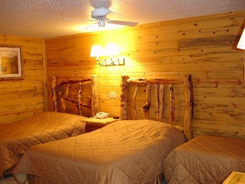 Mountain Motel 3*